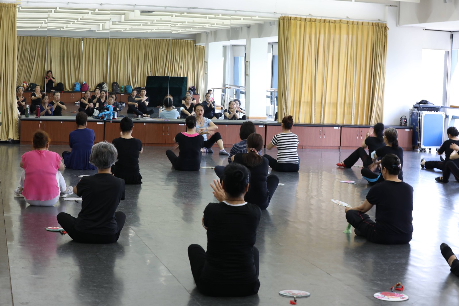 1677227274374040288.jpg 1677227274374040288.jpg