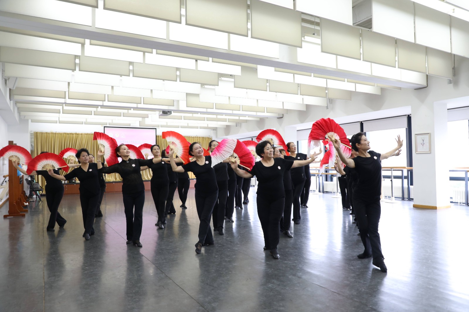 1677227274639043989.jpg 1677227274639043989.jpg